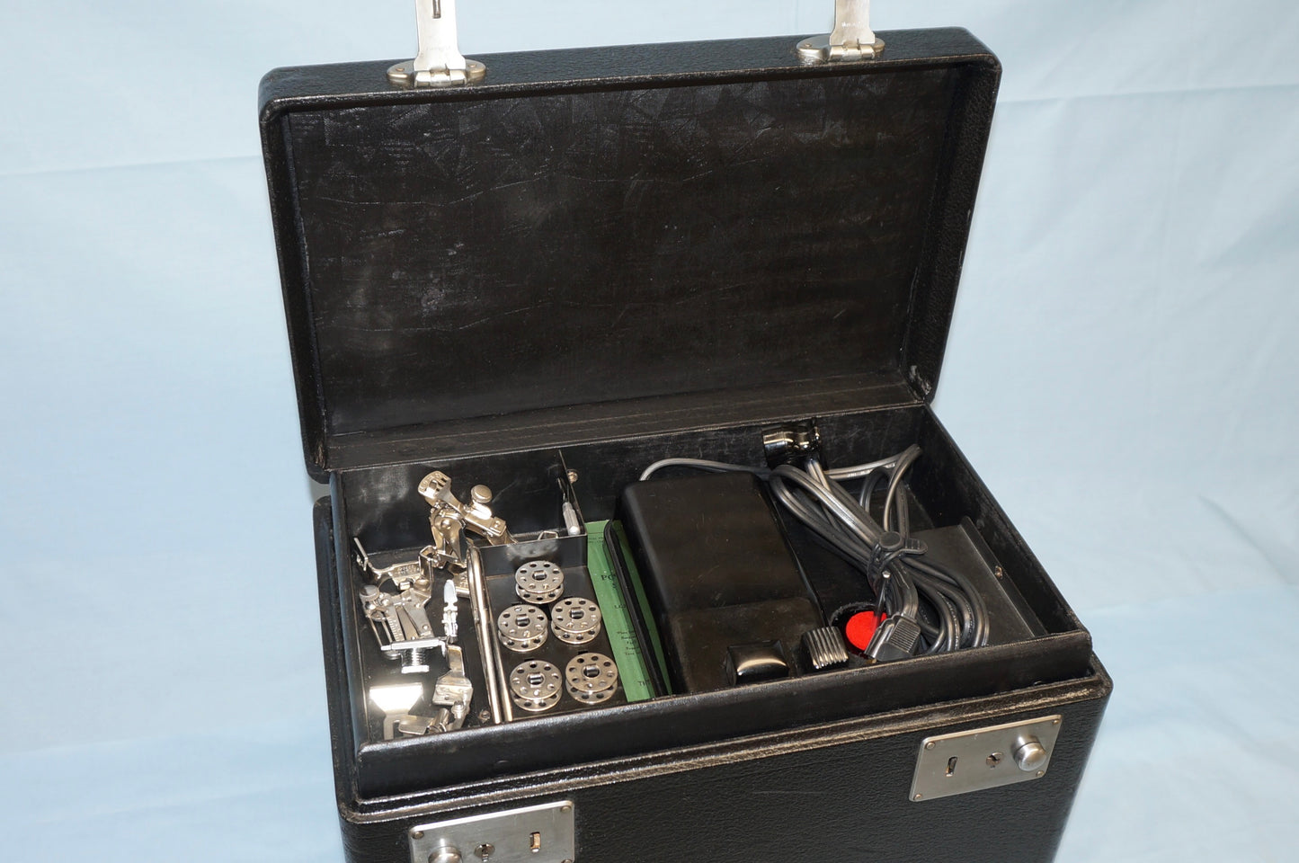 Featherweight Martha view inside case