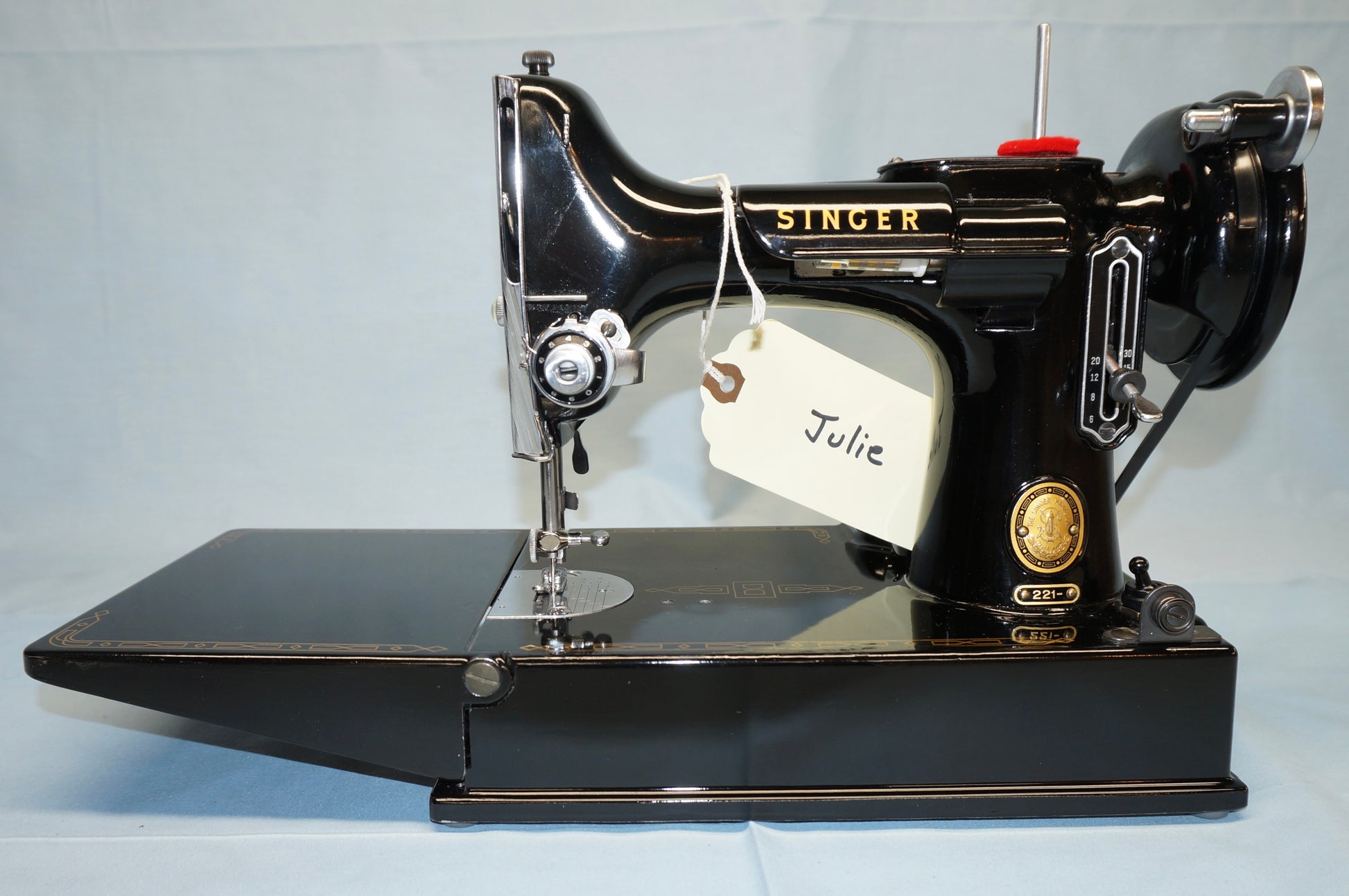 Featherweight Julie front view