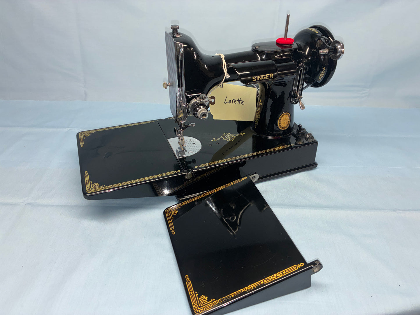 1953 Featherweight "Lorette"